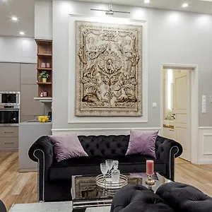 https://danube-royal-de-lux.inbudapesthotels.com